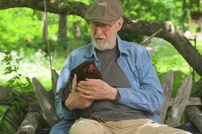 Actor James Cromwell Urges Marriott CEO Anthony Capuano to Adopt Nationwide Vegan Egg Menu Standard Amid Growing Industry Shifts